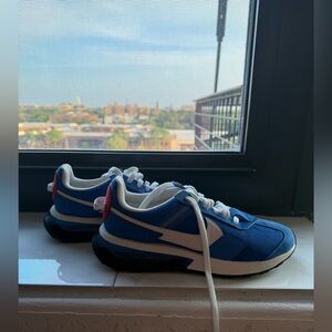 Nike Air Max Pre-Day Hyper Royal Sneakers